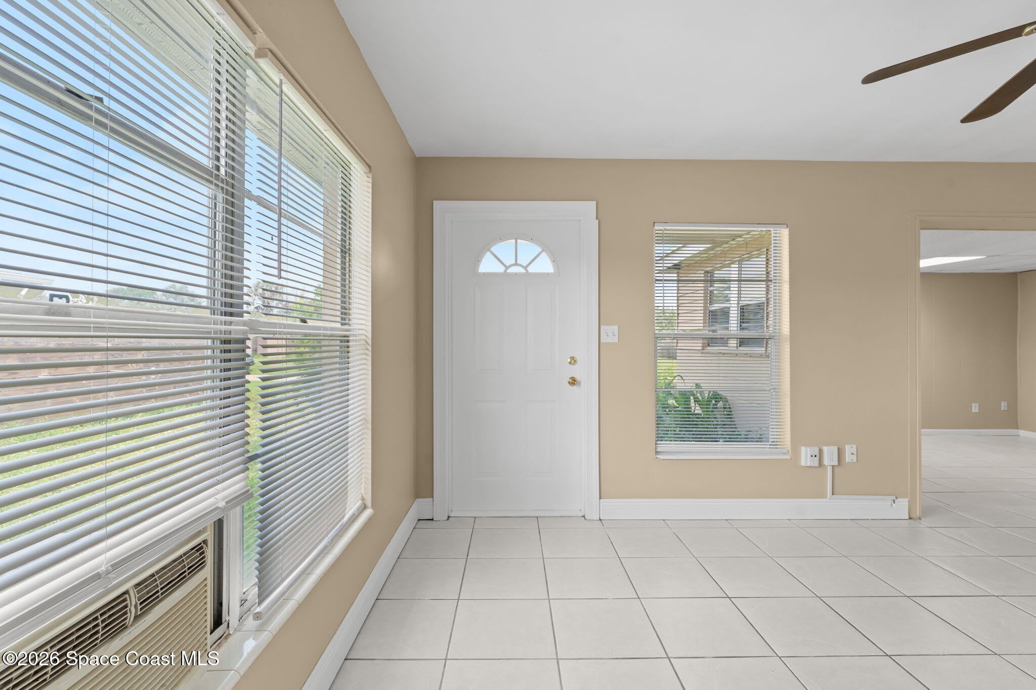 1833 Jackson Avenue – photo 3