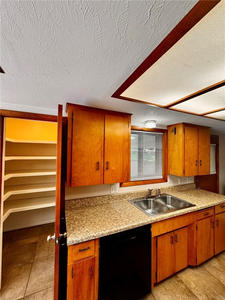 9108 Bluff Drive – photo 5
