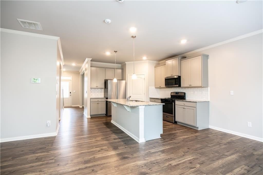 4377 Montberry Lane – photo 3