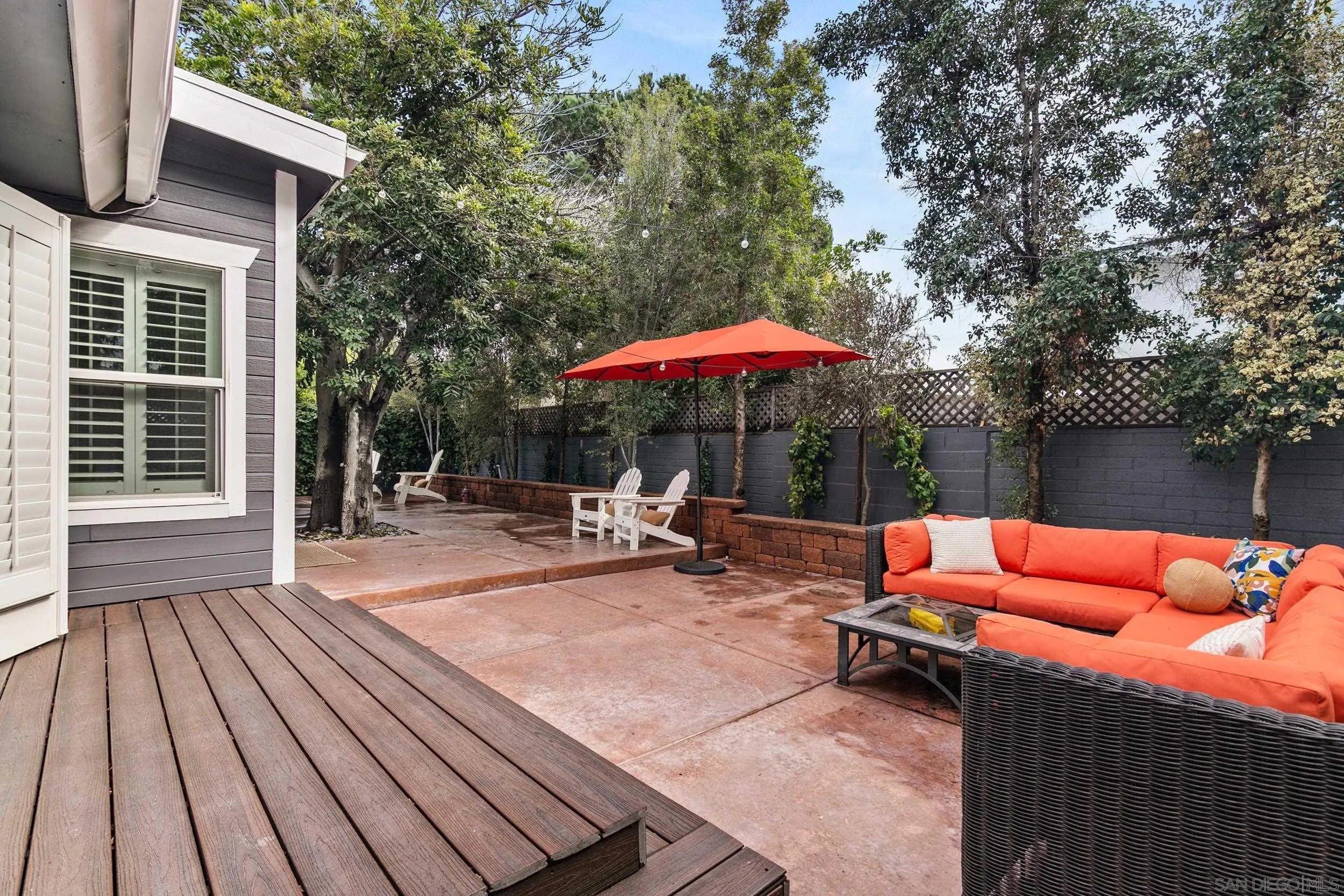 1865 Mission Cliff Drive – photo 2