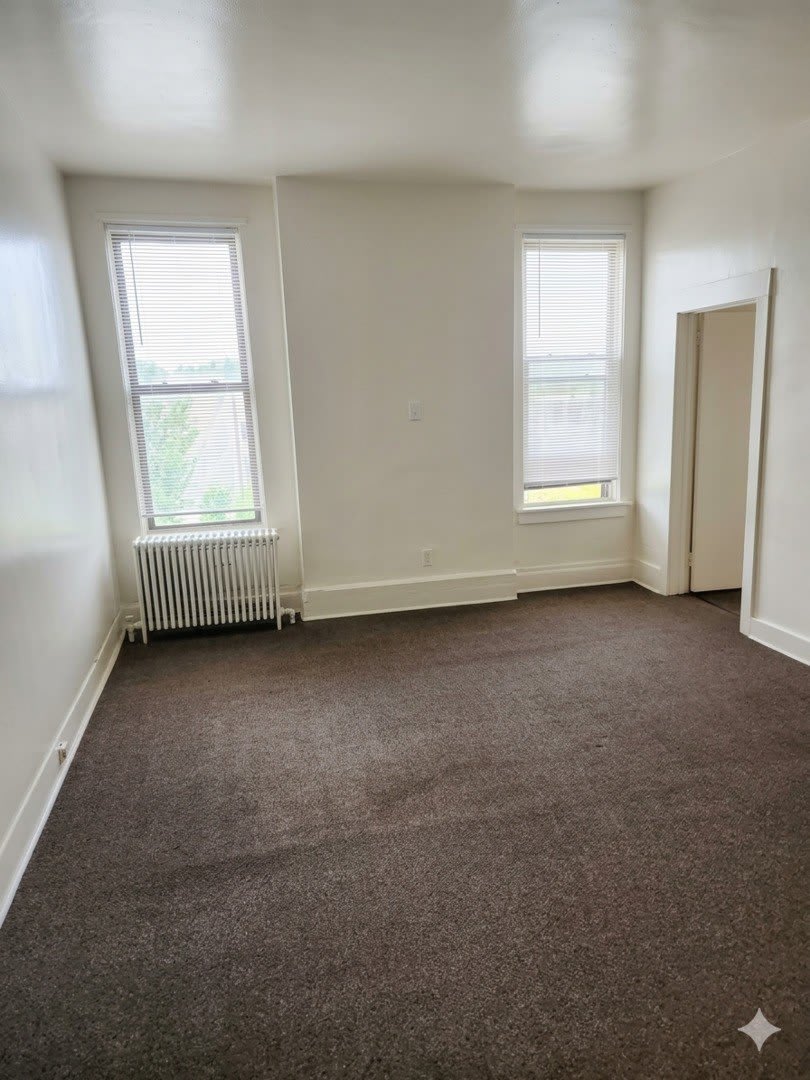 6529 S Kimbark Avenue – photo 4