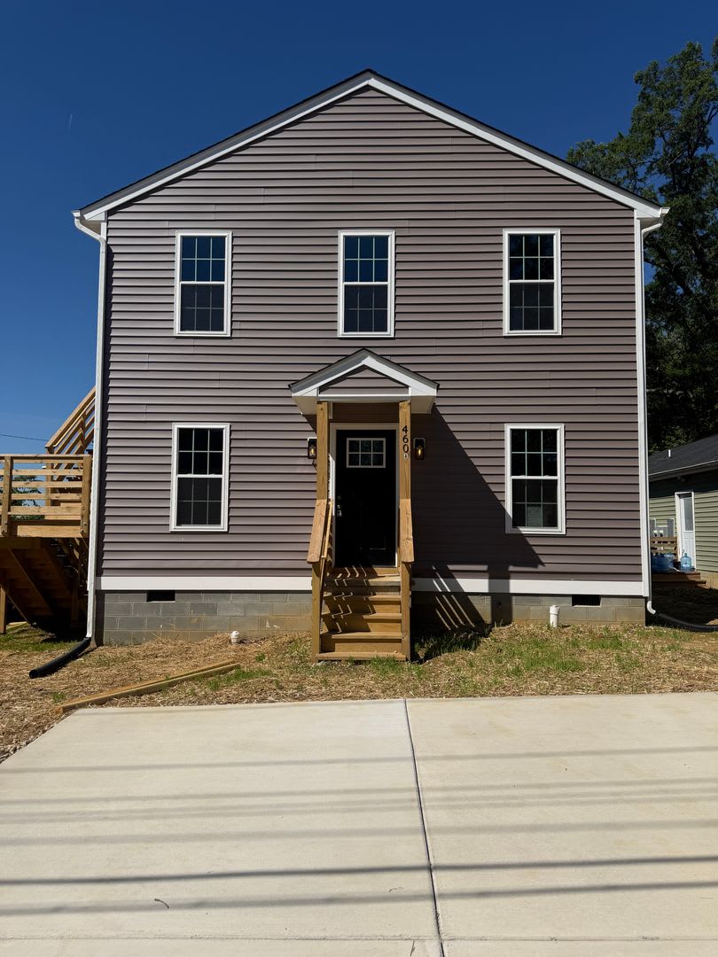 New Construction First Floor Duplex – photo 1