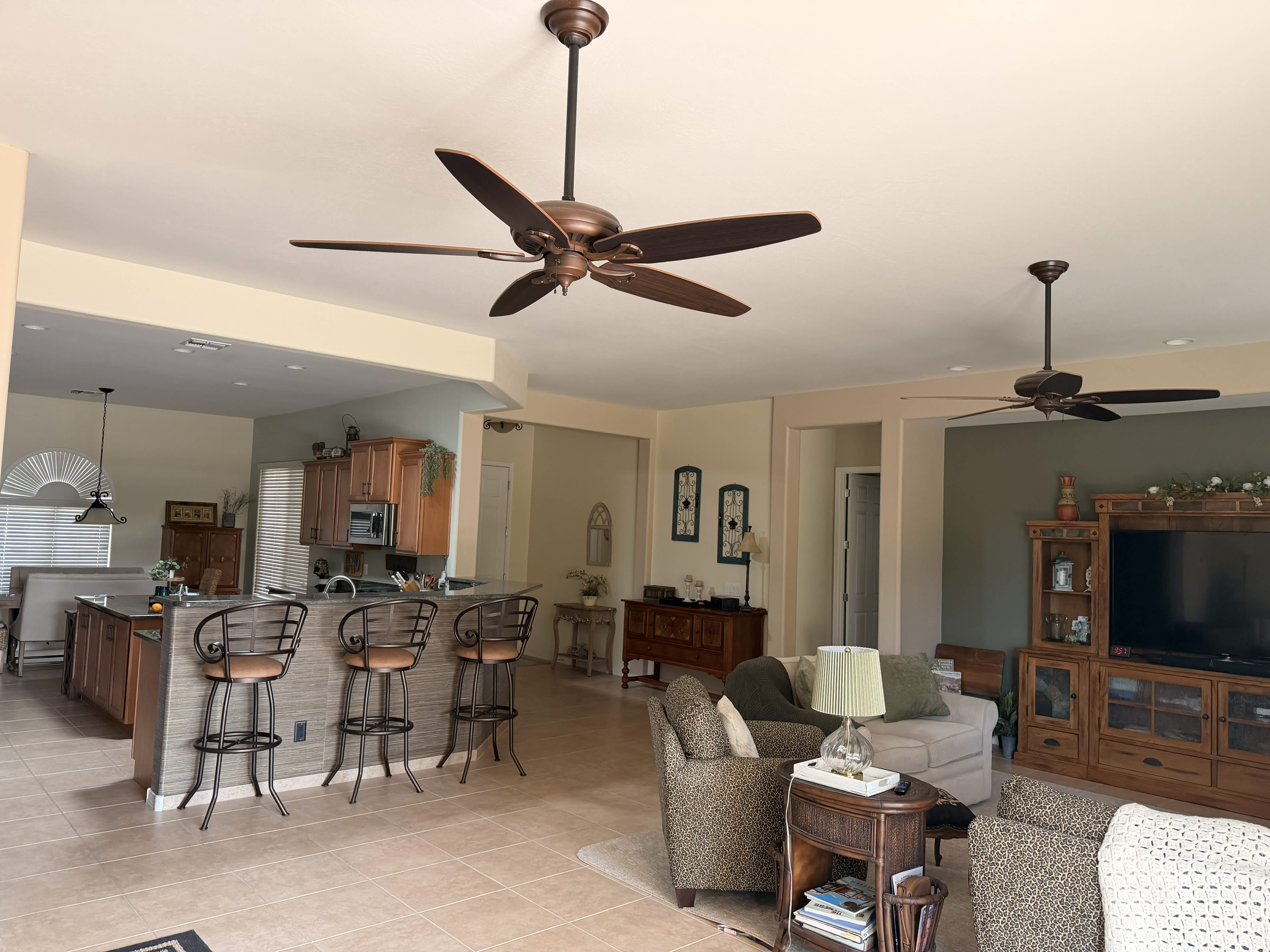 3925 North Monument Drive – photo 2
