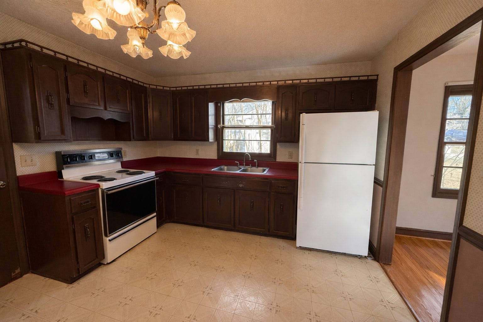 116 Dexter St – photo 5