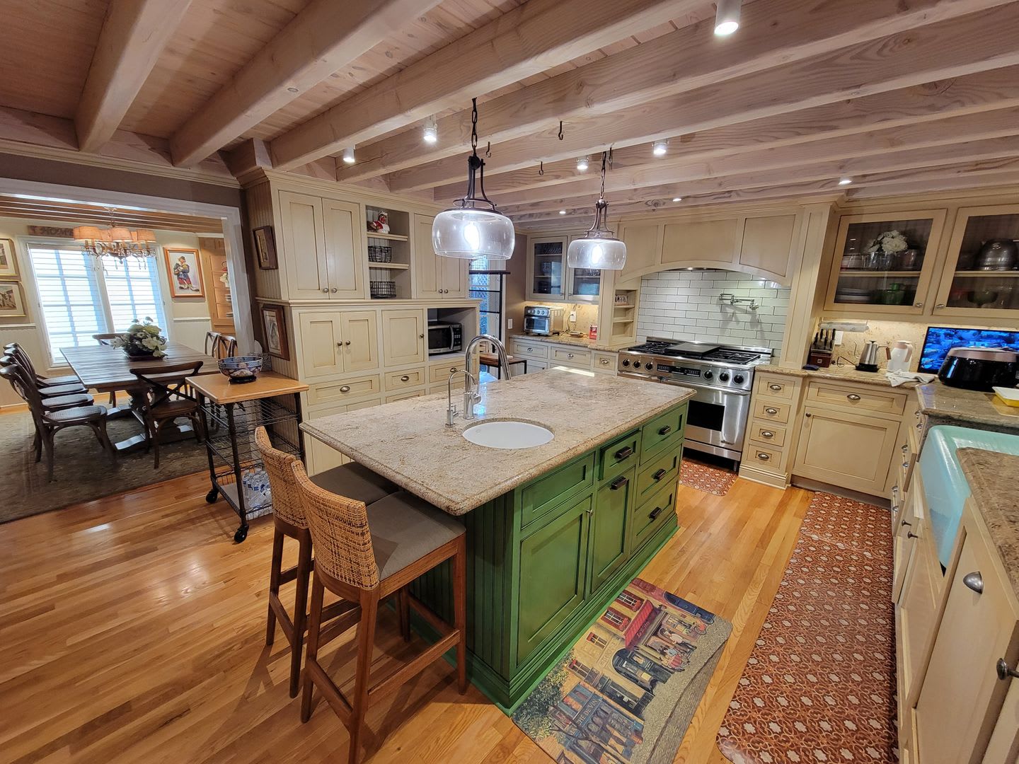 Entire residential home hosted by 3M1S – photo 4