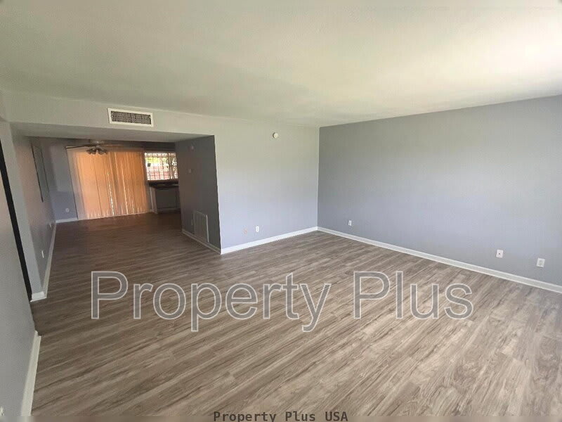4701 N 26th Ln – photo 5