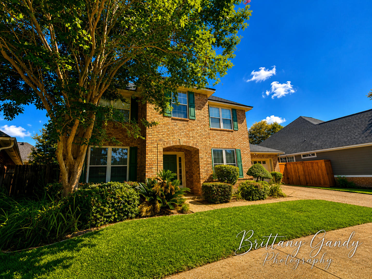 139 Hallette Dr – photo 3