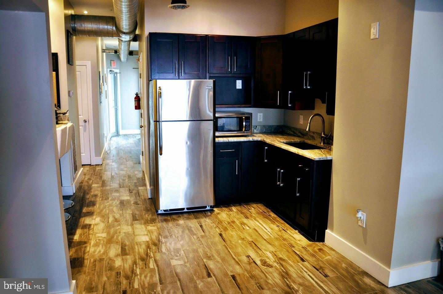 1425 H Street NE – photo 4