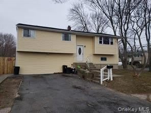 124 10th Avenue – photo 1