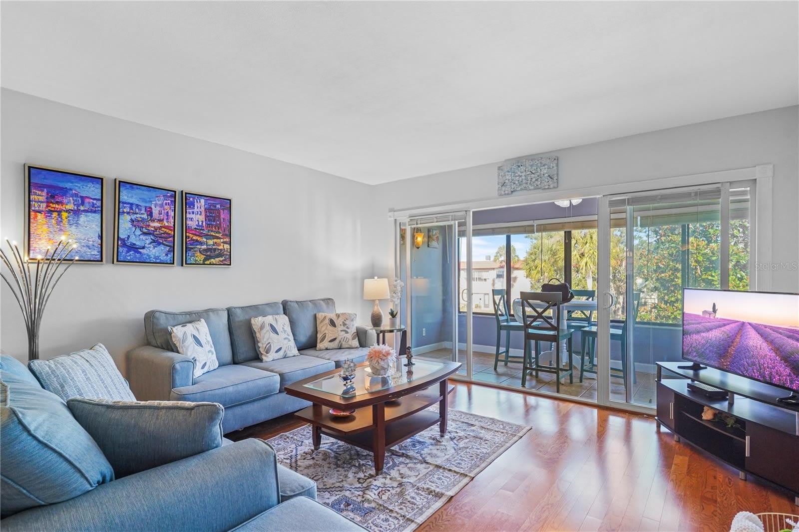 1750 BELLEAIR FOREST Drive – photo 4