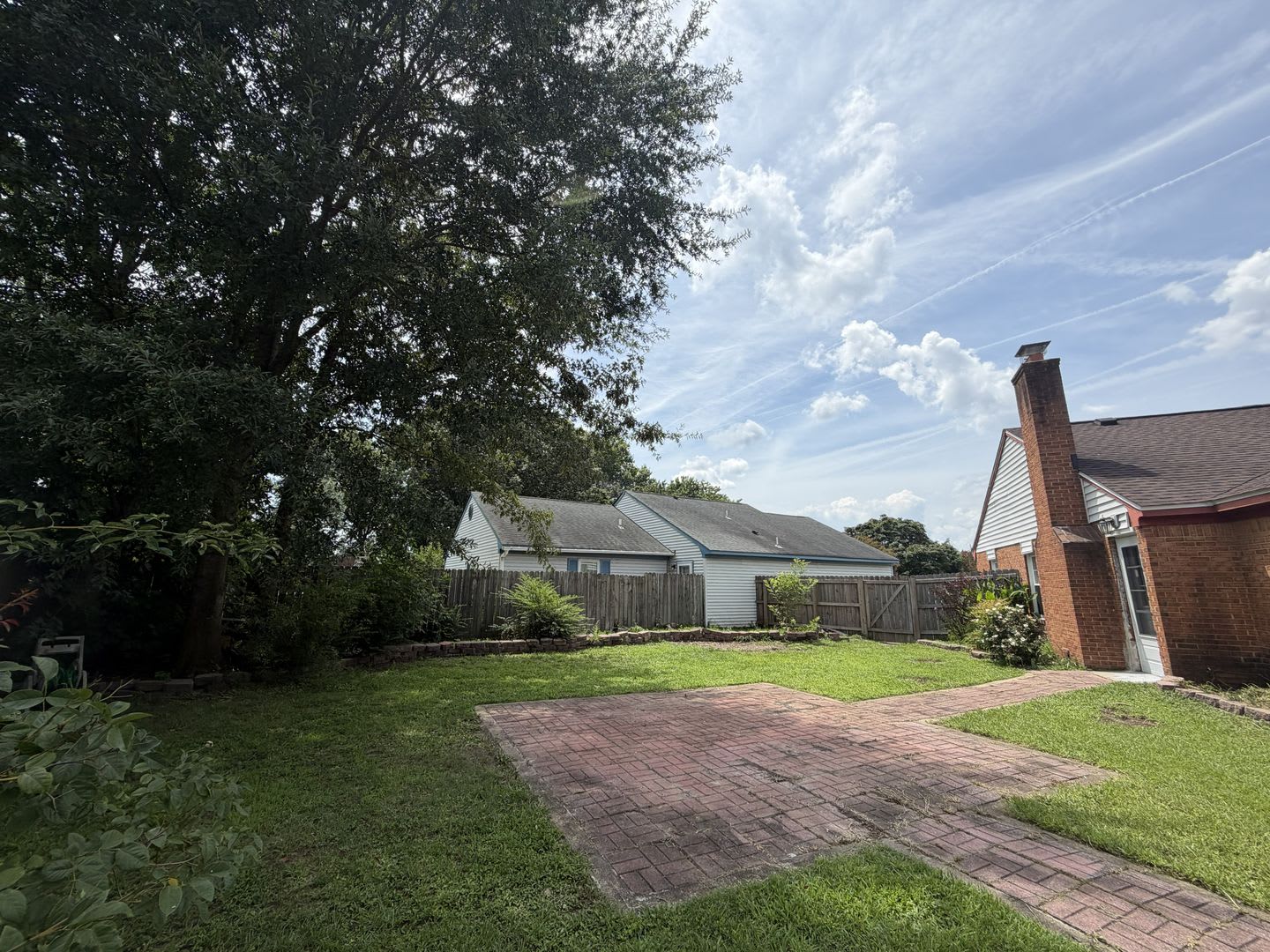 3 BEDROOM RANCH STYLE HOME – photo 3