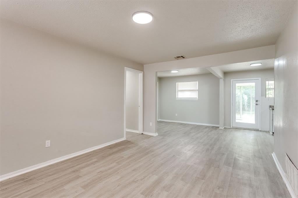 2908 SW 62nd Street – photo 5