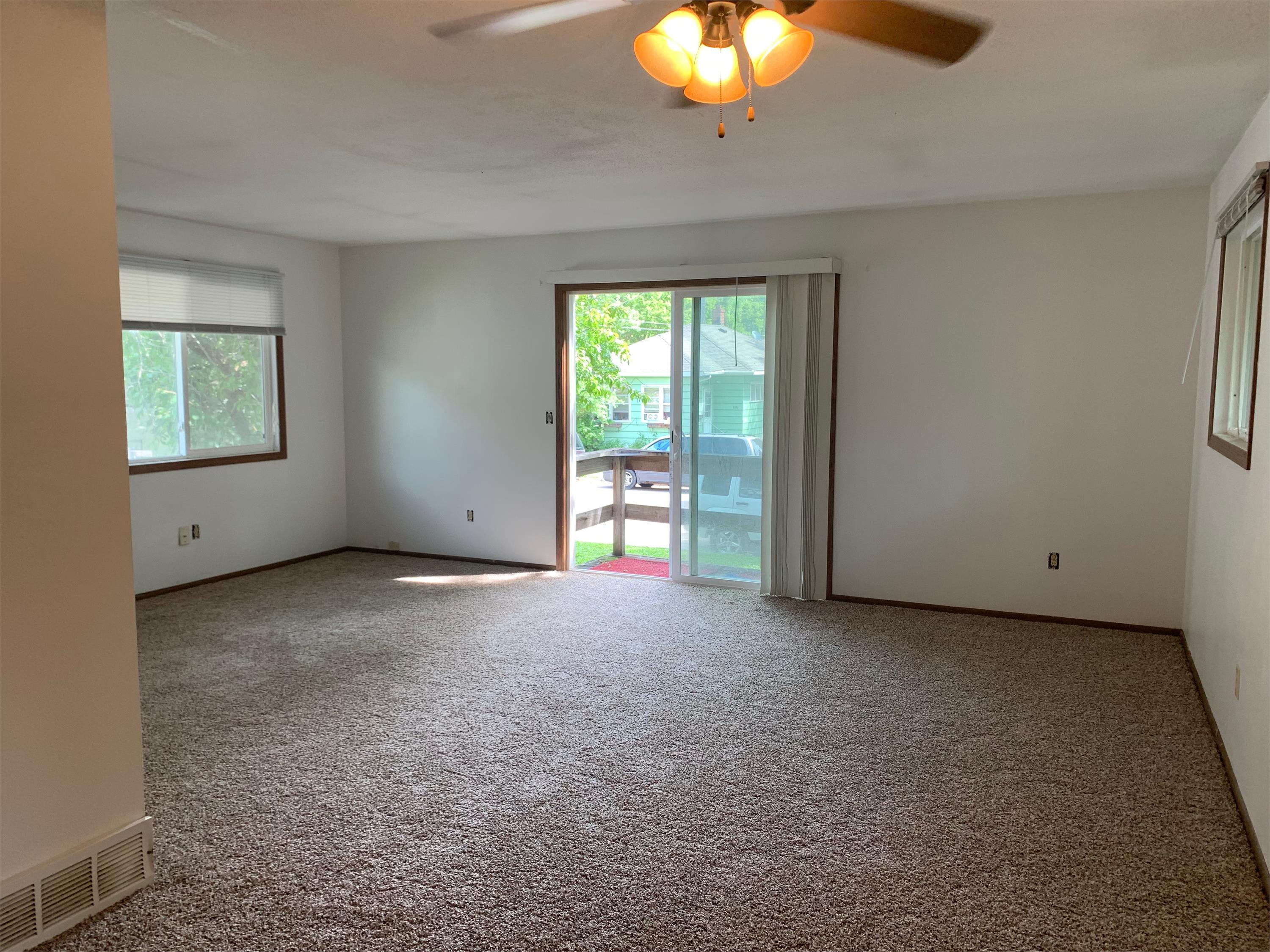 724 South 16th Street – photo 2
