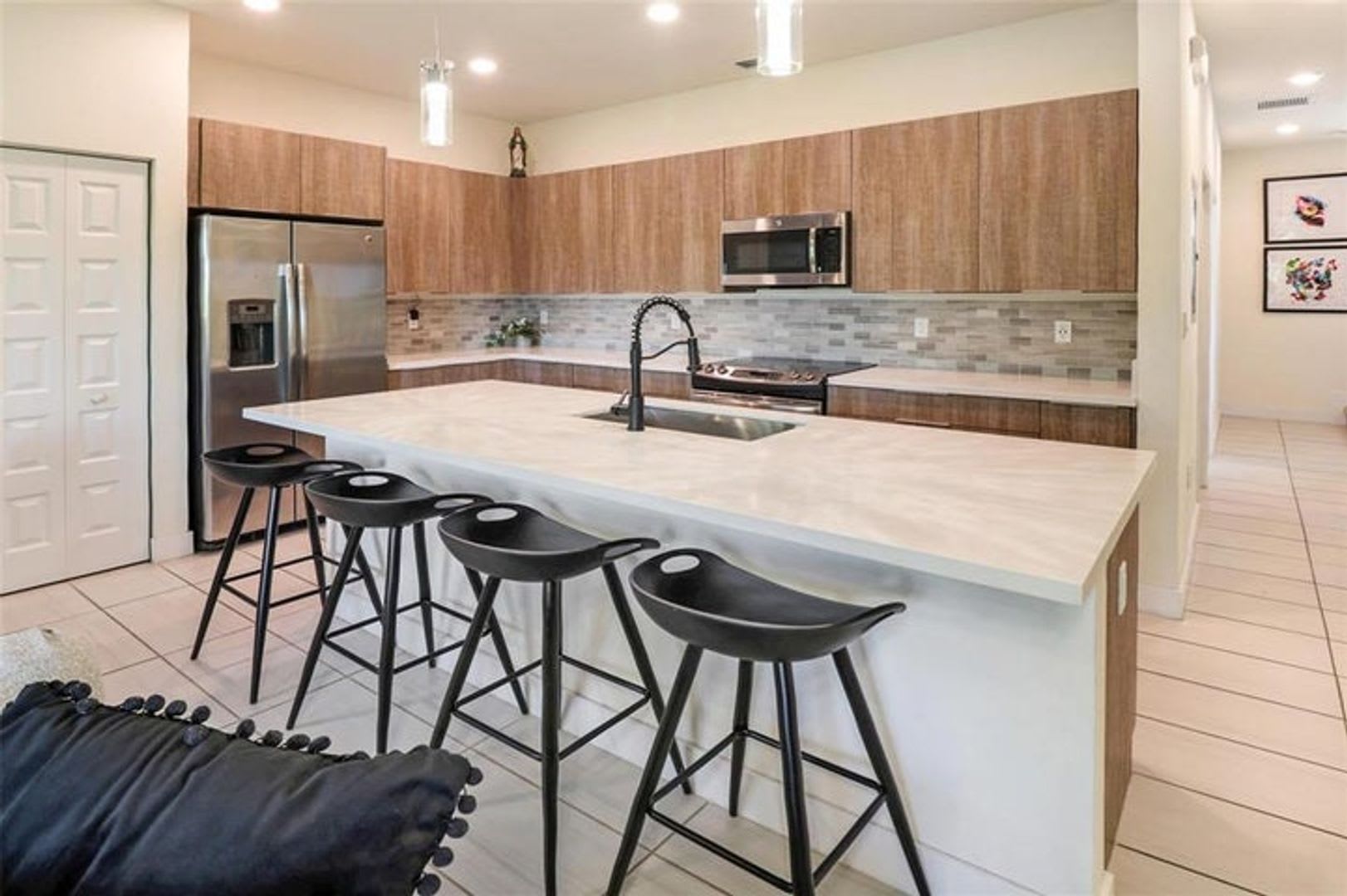 10473 NW 82nd Street 9, Doral, FL 33178 – photo 1