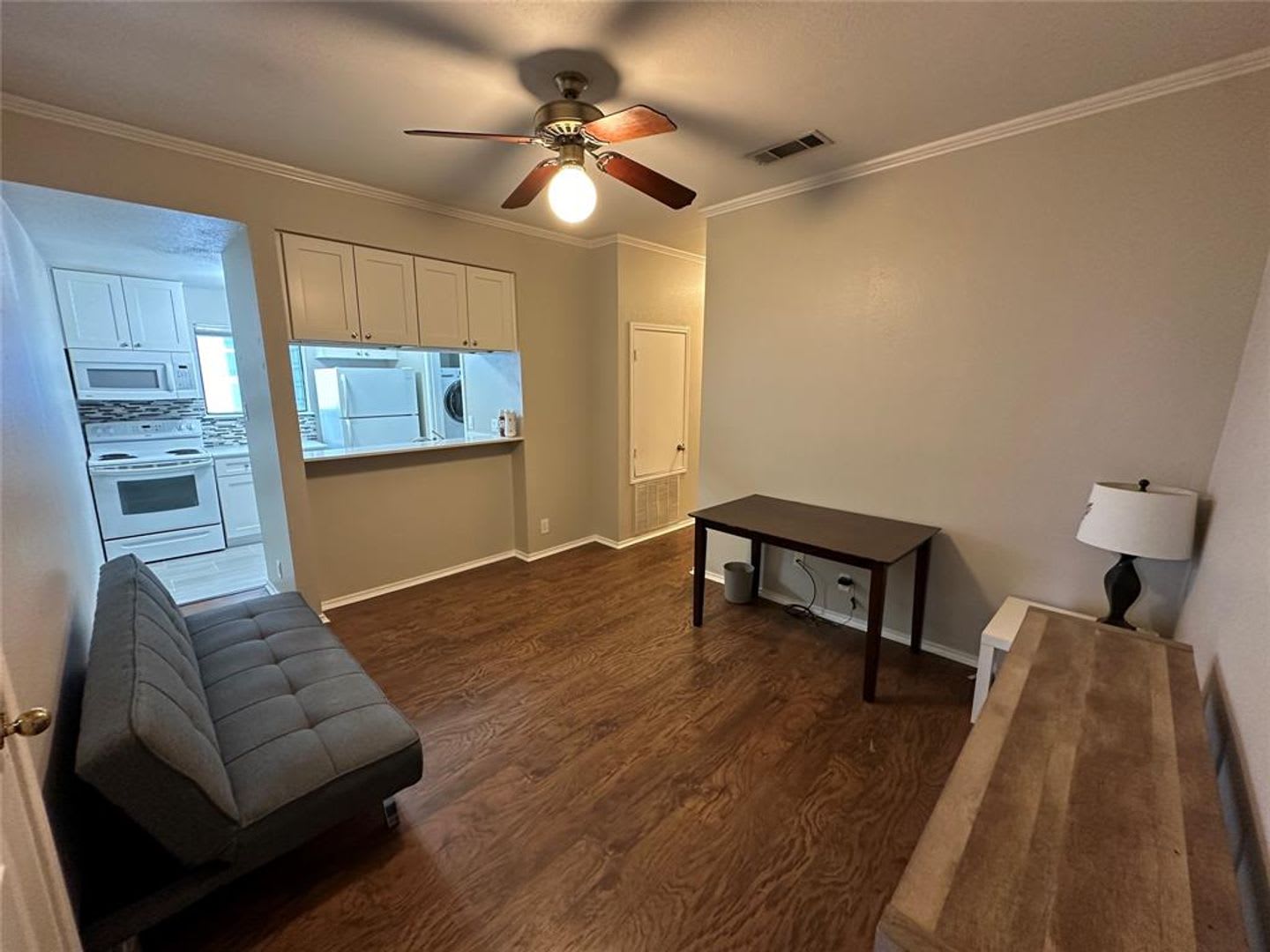 K674 Twelve Oaks 301 – photo 2