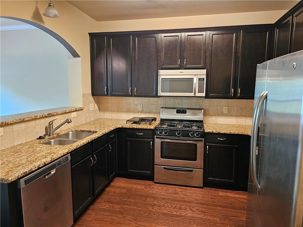 5043 GLENCLIFF Drive – photo 2