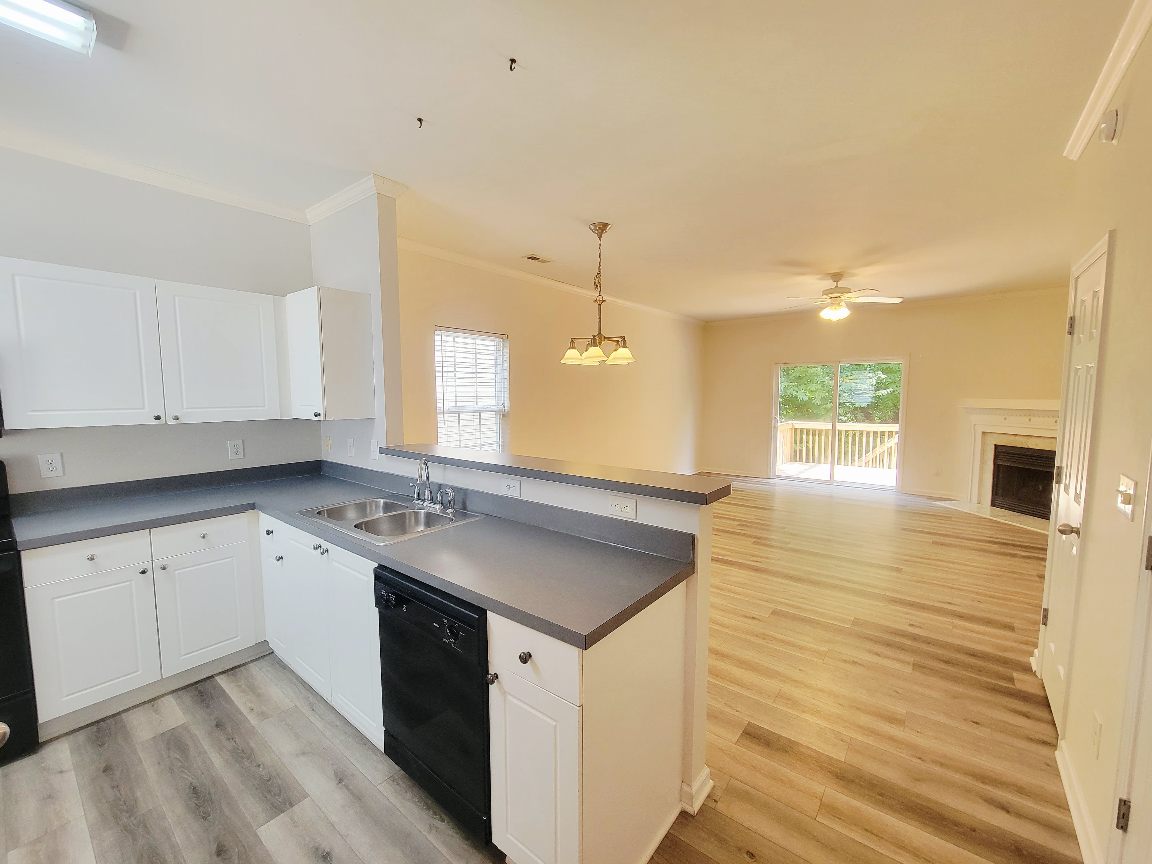 2405 Bay Harbor Dr – photo 3