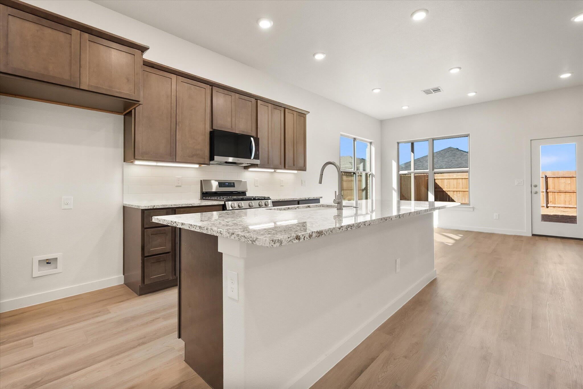 2604 Garland Avenue – photo 4