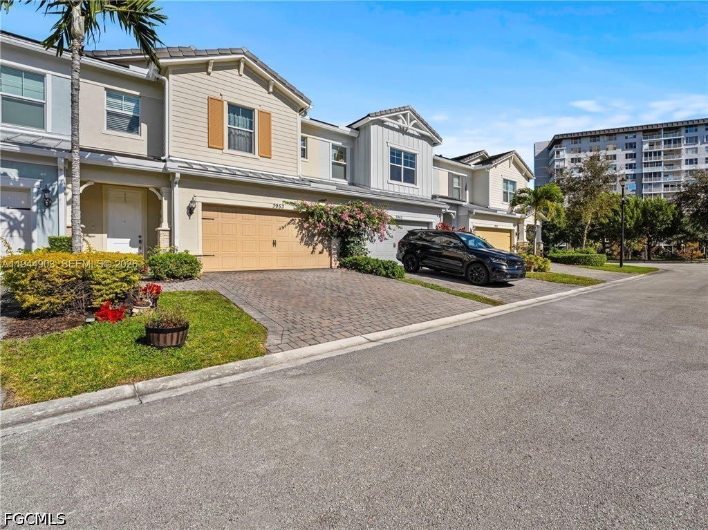 3953 BLACK OLIVE Lane – photo 2