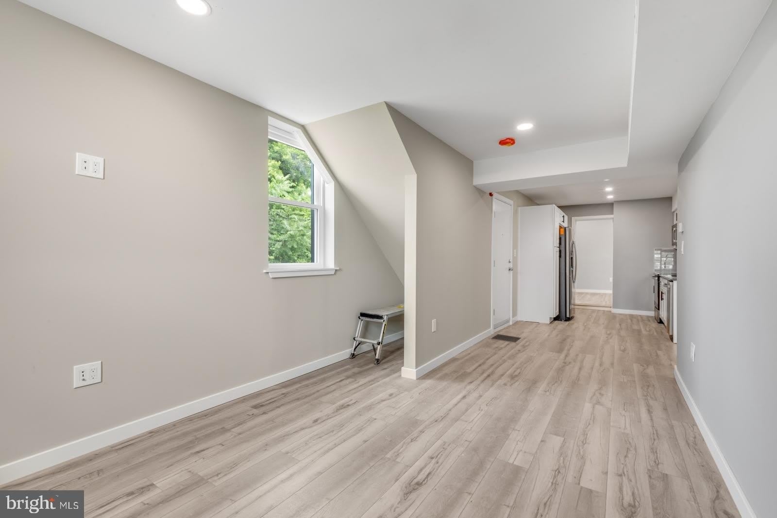 435 W SUSQUEHANNA Avenue – photo 5