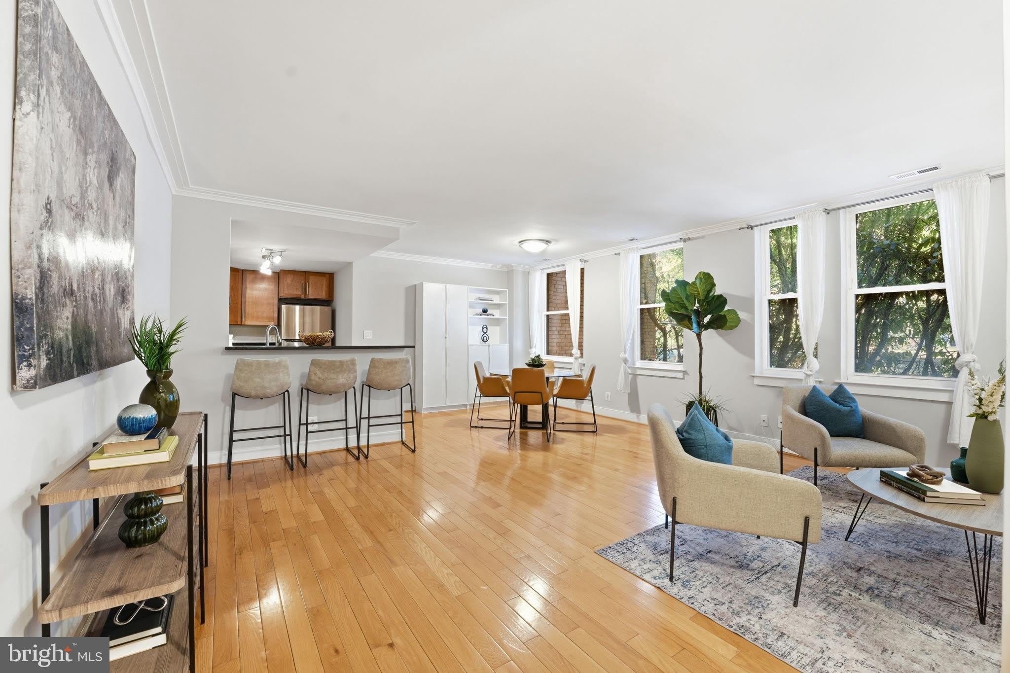 14 S Street NE – photo 4