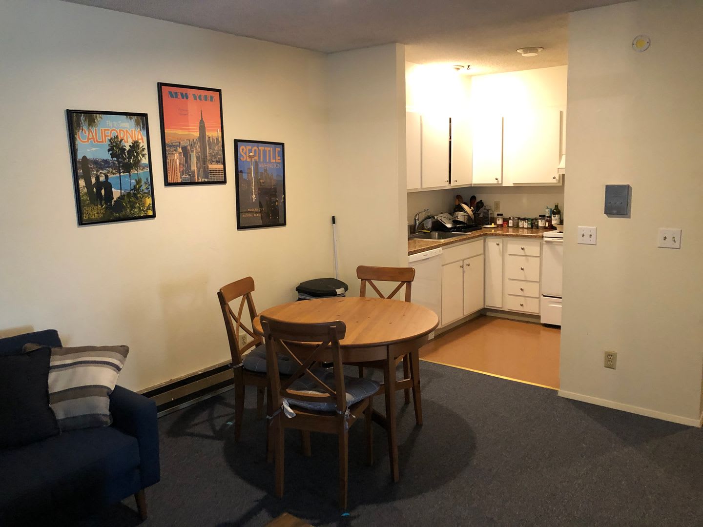 Fairlane Apartments 5520 – photo 2