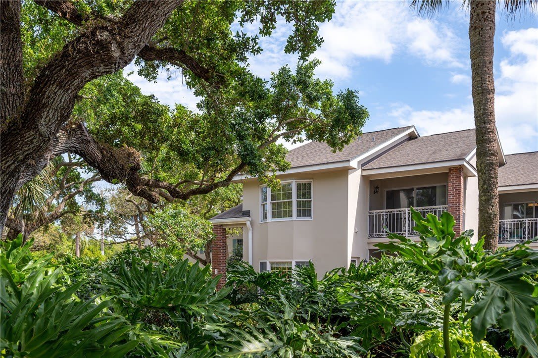 101 W Park Shores Circle – photo 4
