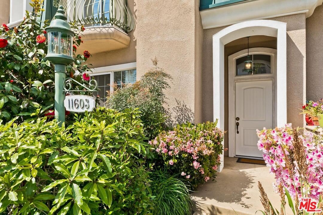 11603 Mississippi Ave – photo 2