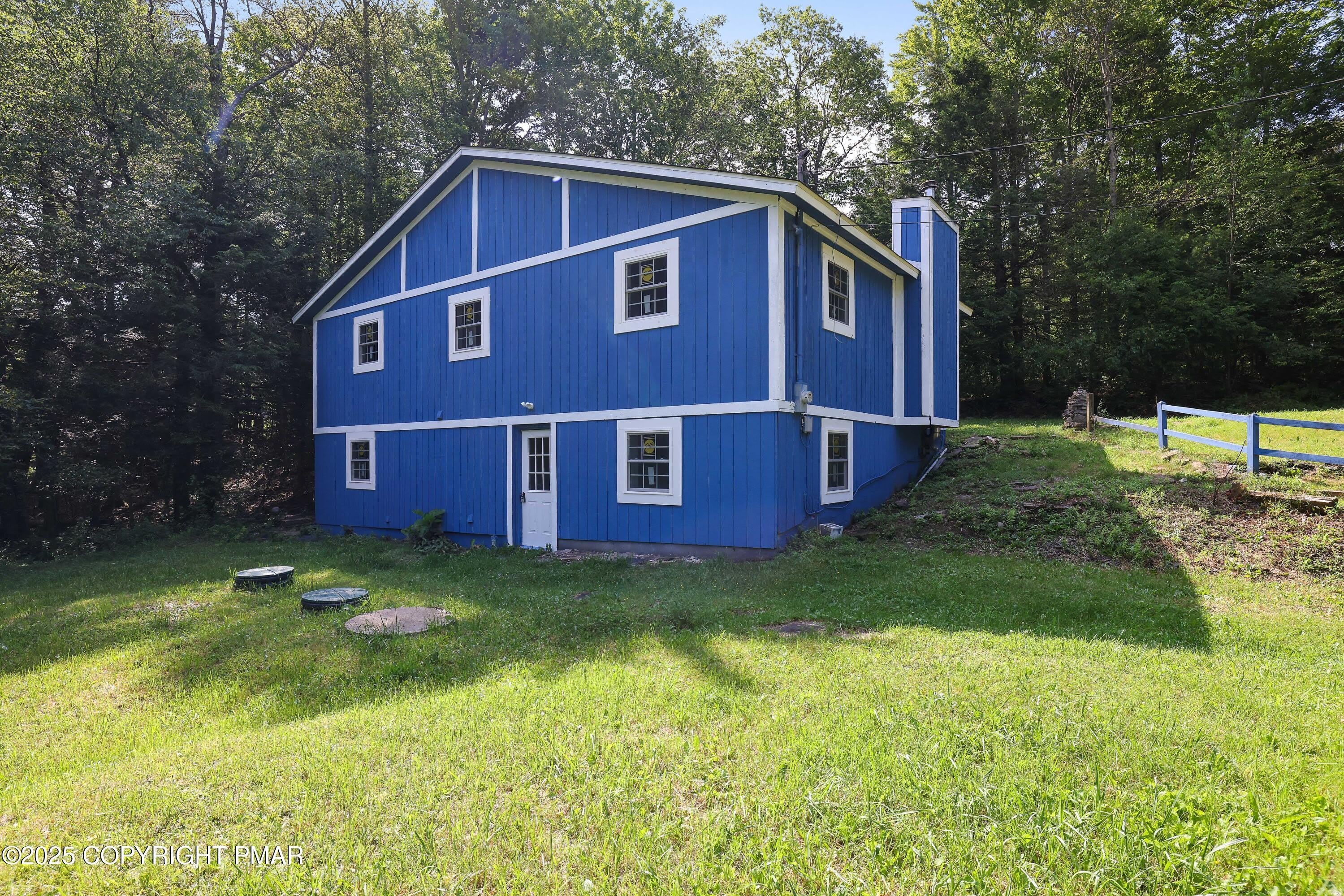 3119 Essex Road – photo 1