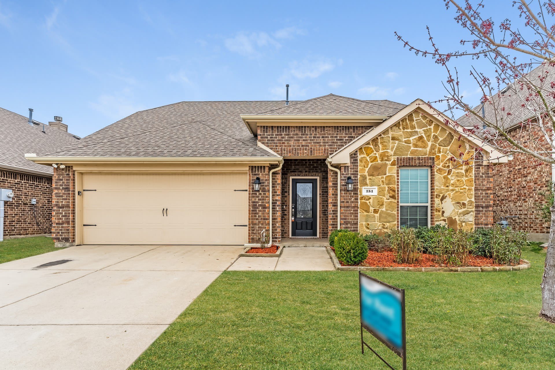 151 Charleston Lane – photo 1