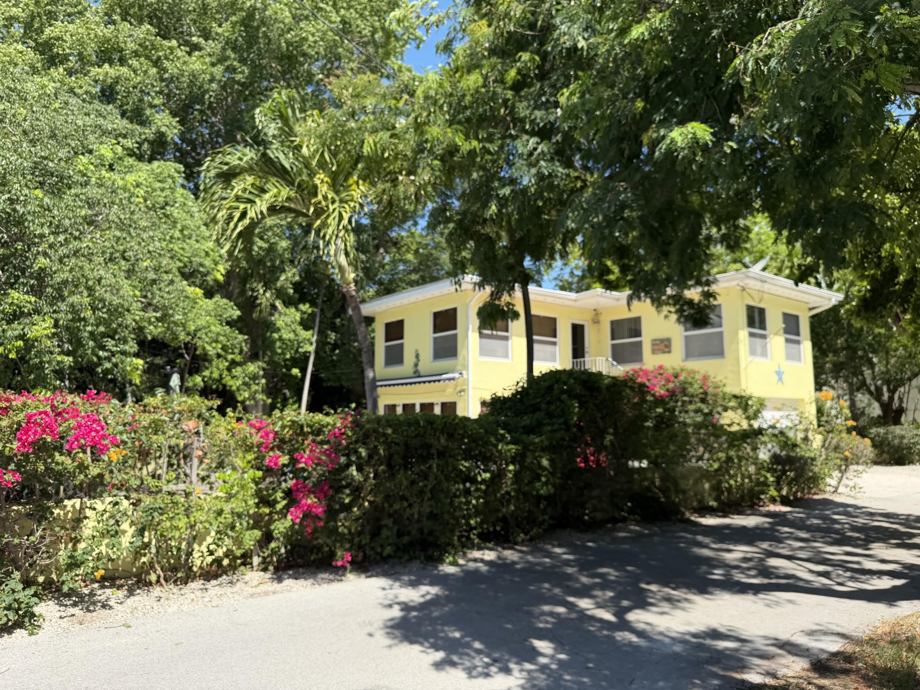140 S Bay Harbor Drive – photo 3