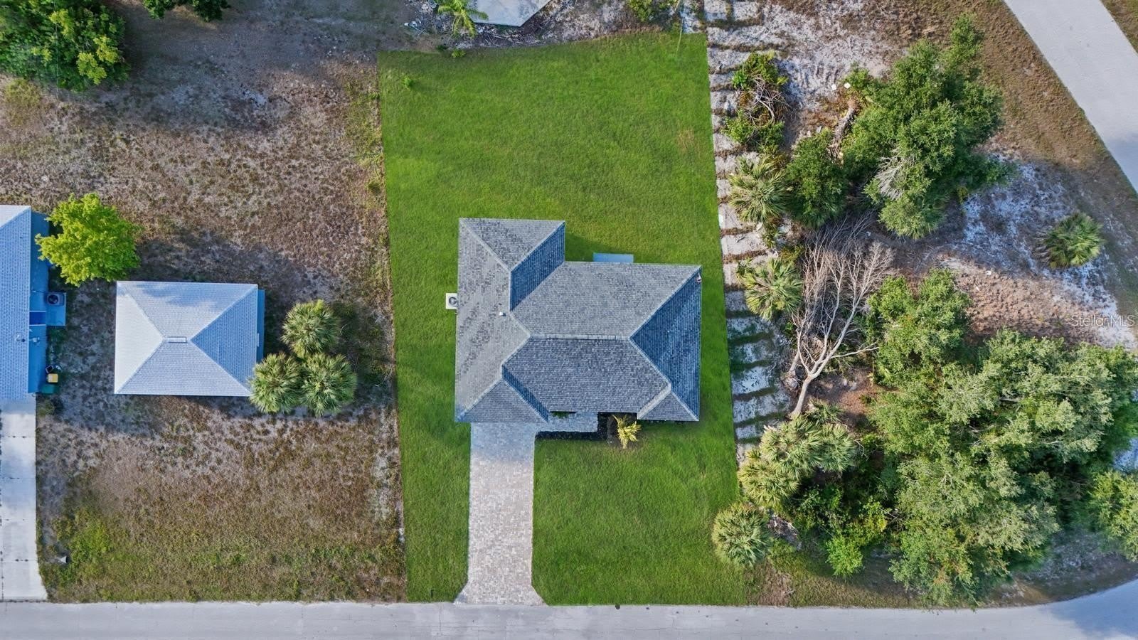 3471 WINONA Street – photo 2