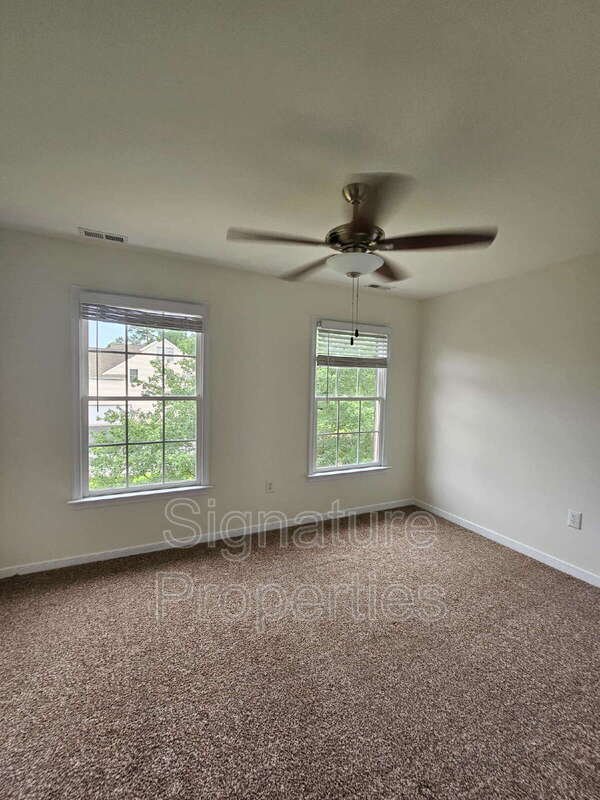 5600 Barnsley Pl – photo 4