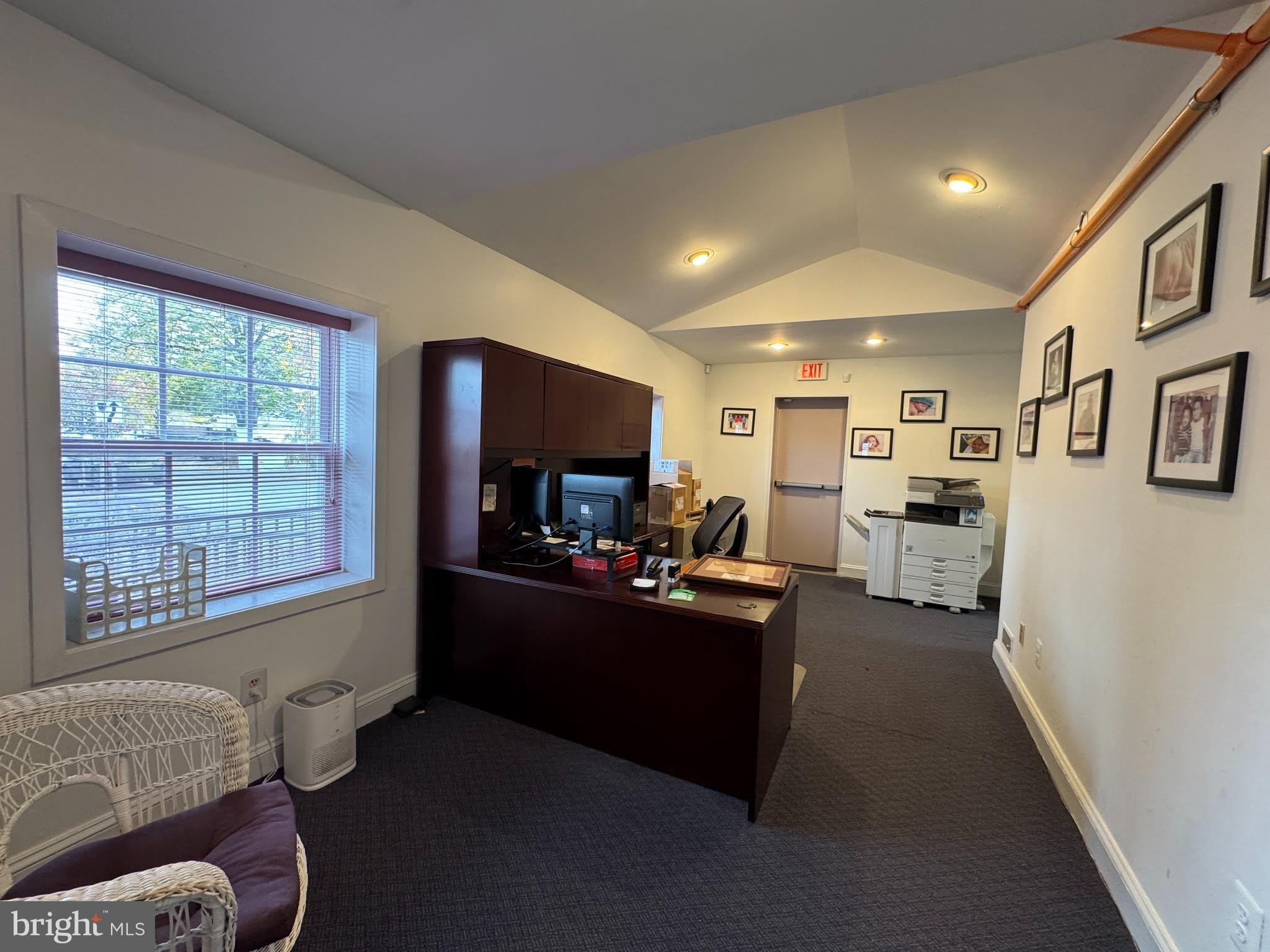 30 HAMPSTEAD Circle – photo 2