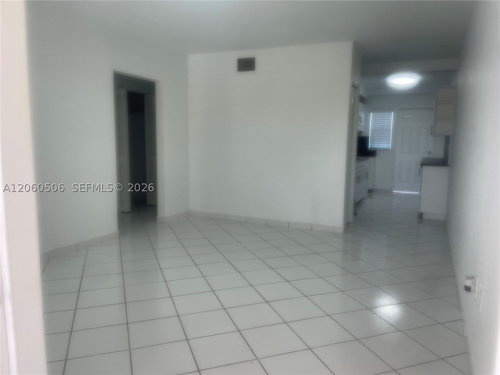 3430 SW 10th St – photo 3