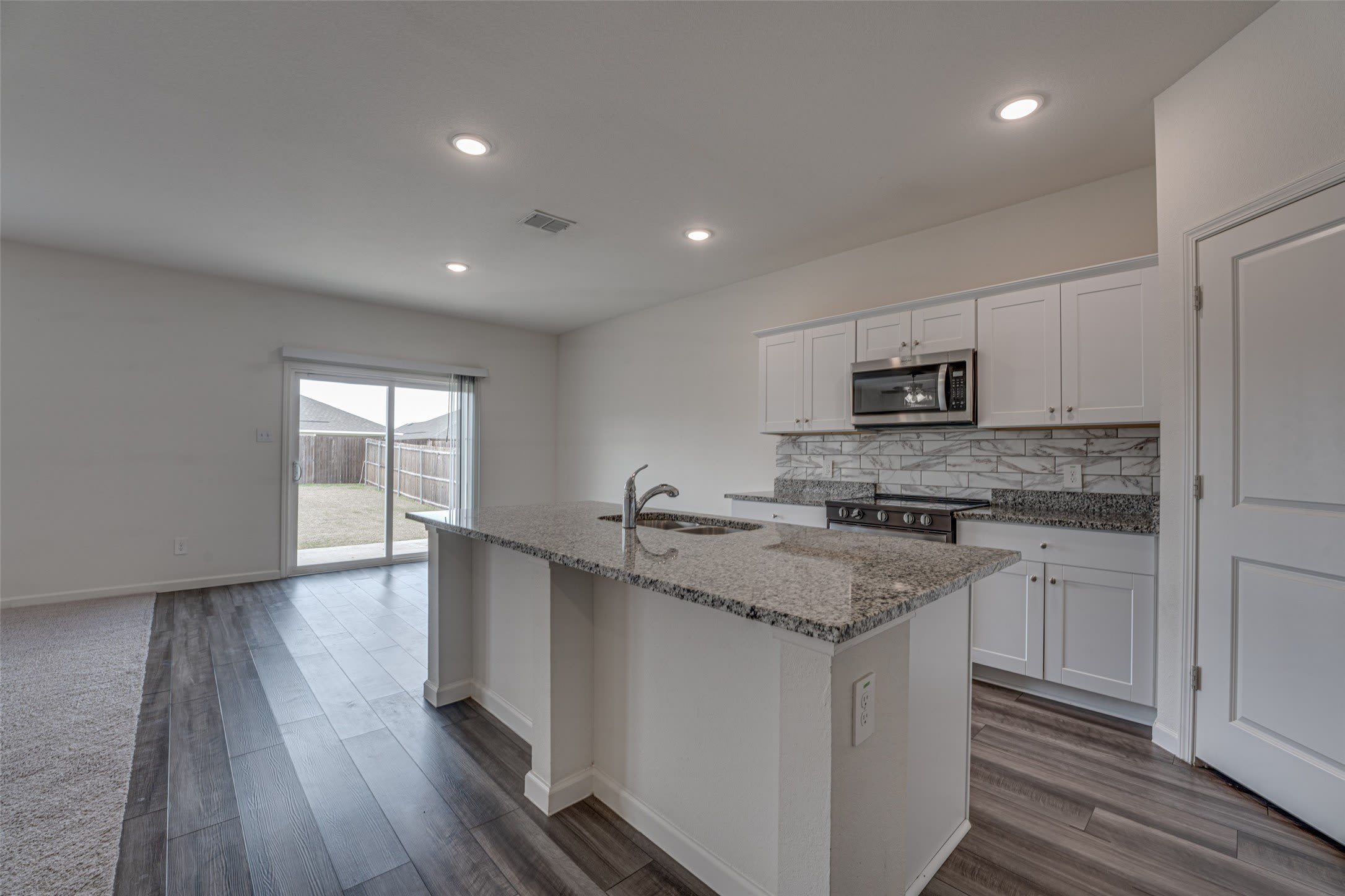 767 Camden Drive – photo 5