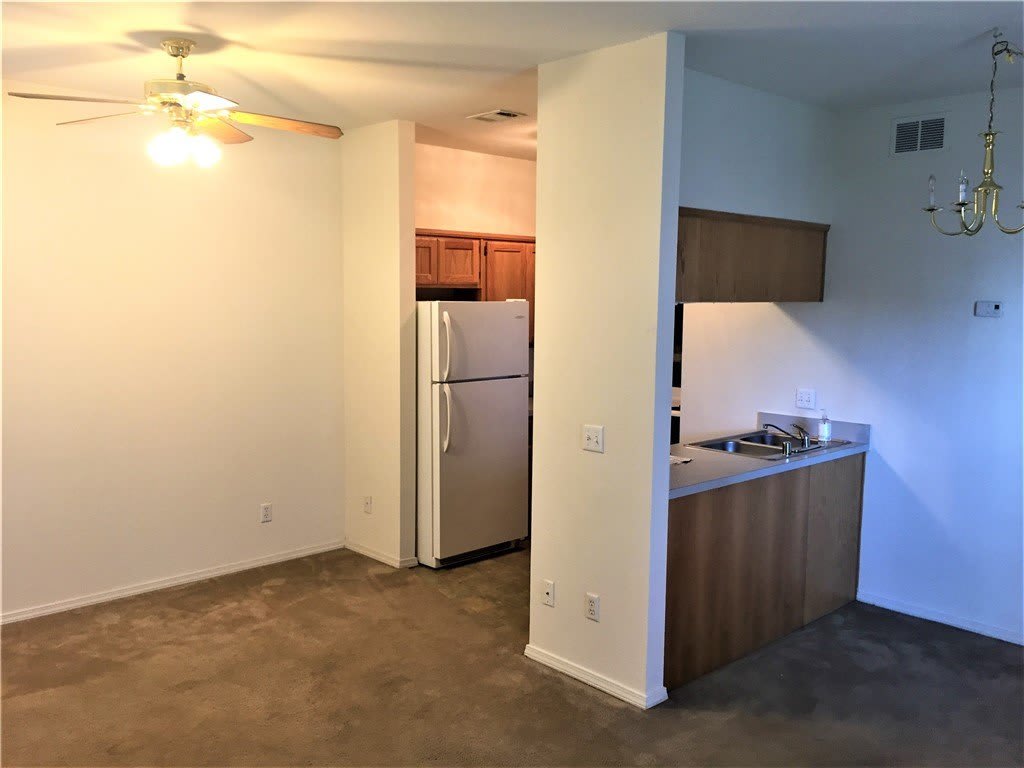 1774 N Gregg Avenue – photo 5