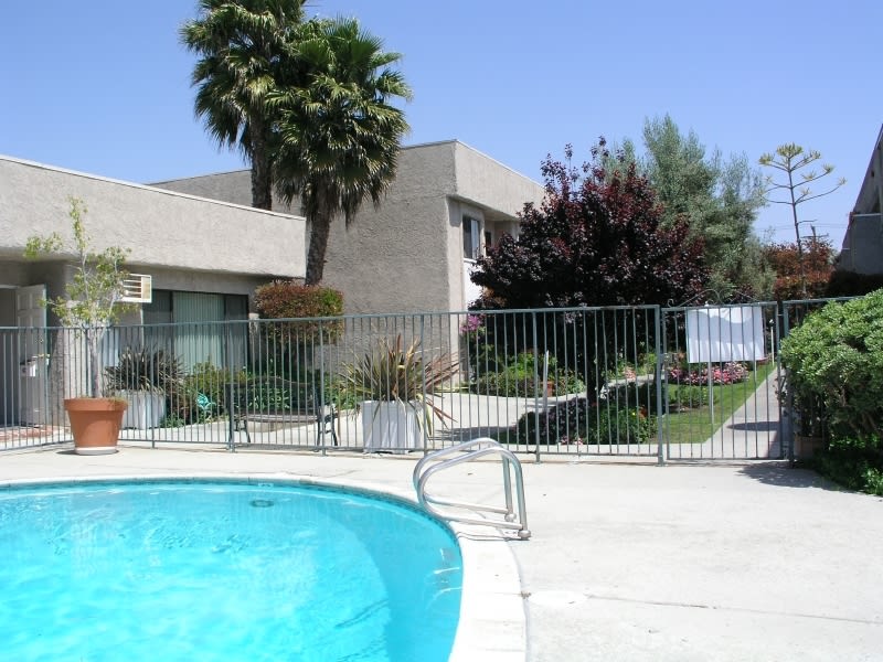 1549 Placentia Avenue – photo 4