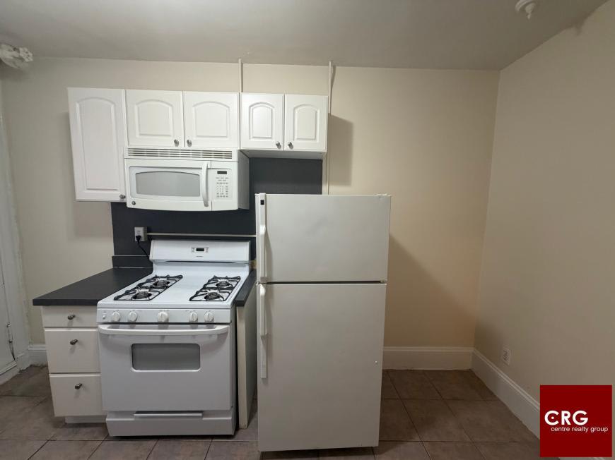 9 Barrows St. – photo 1