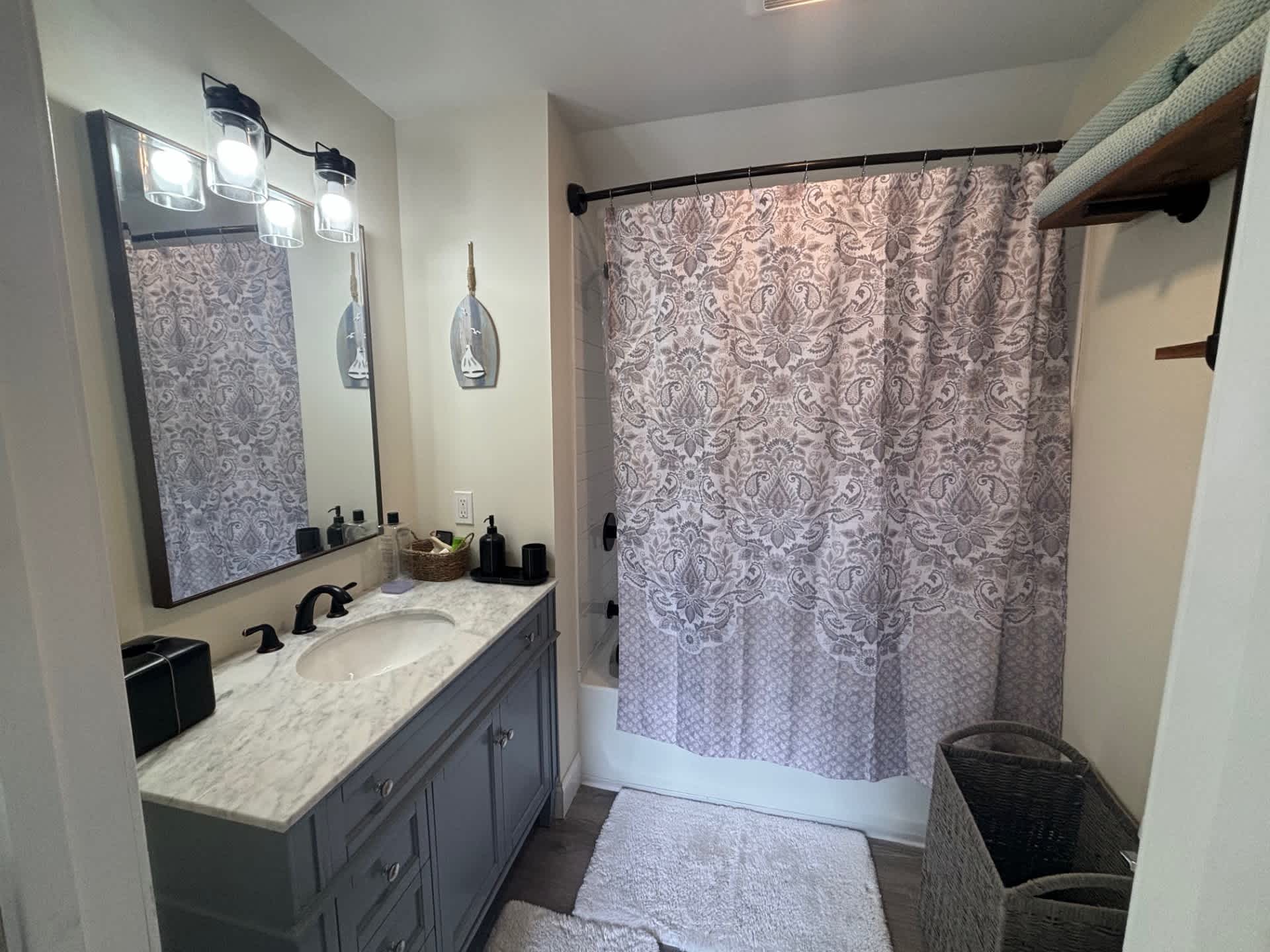 1 Simpson Avenue – photo 4