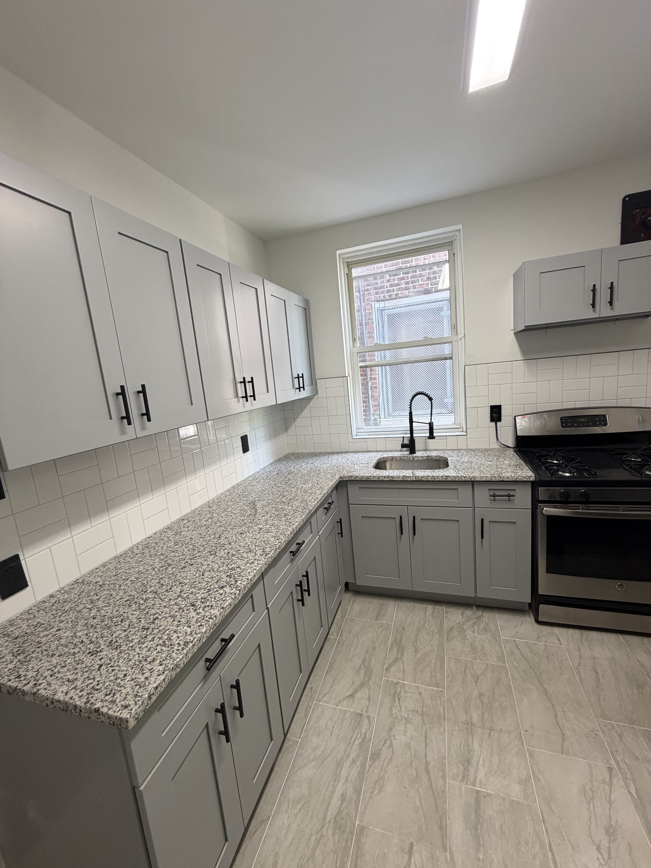 4331 Reno Street – photo 3