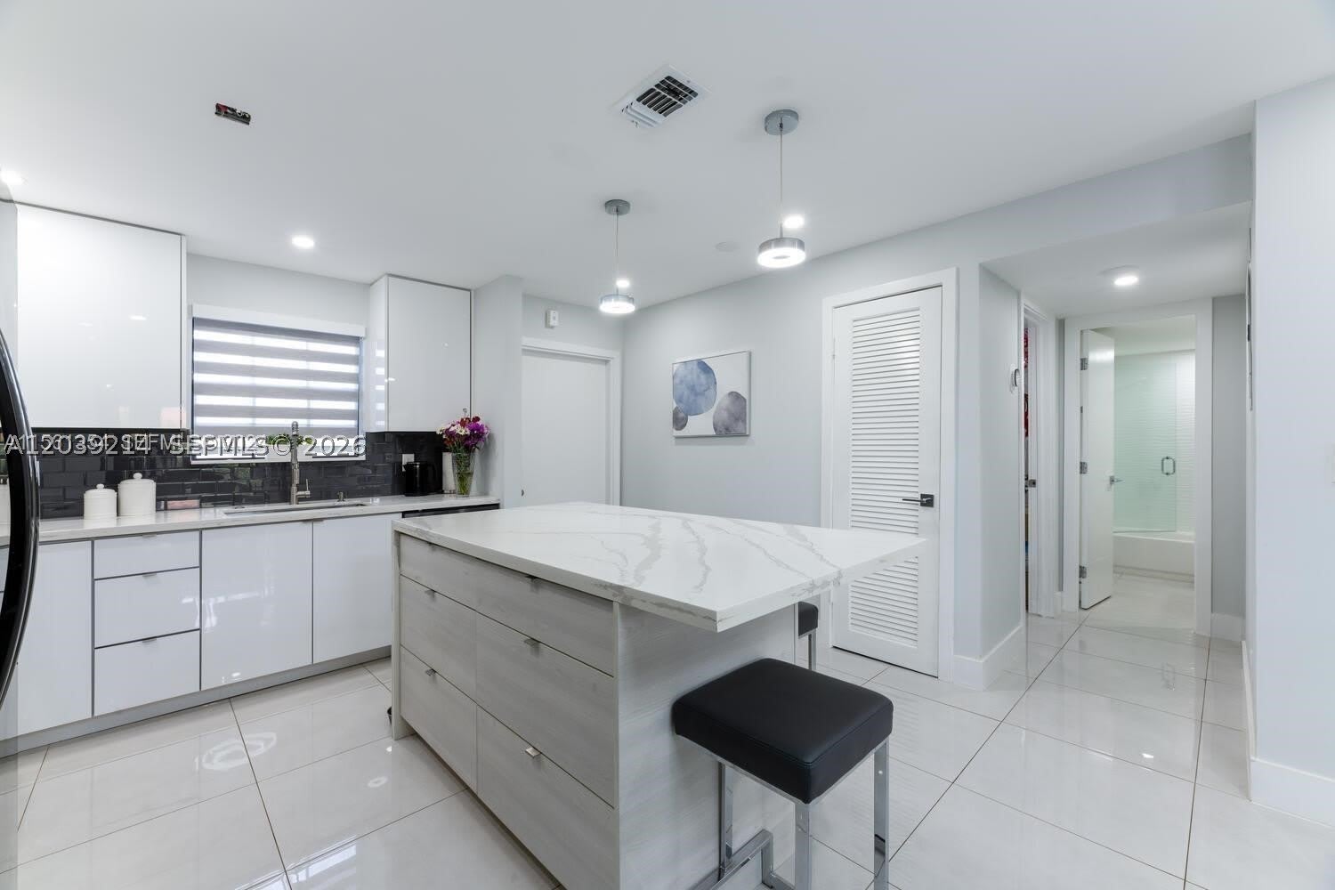 3351 NW 85th Ave – photo 3
