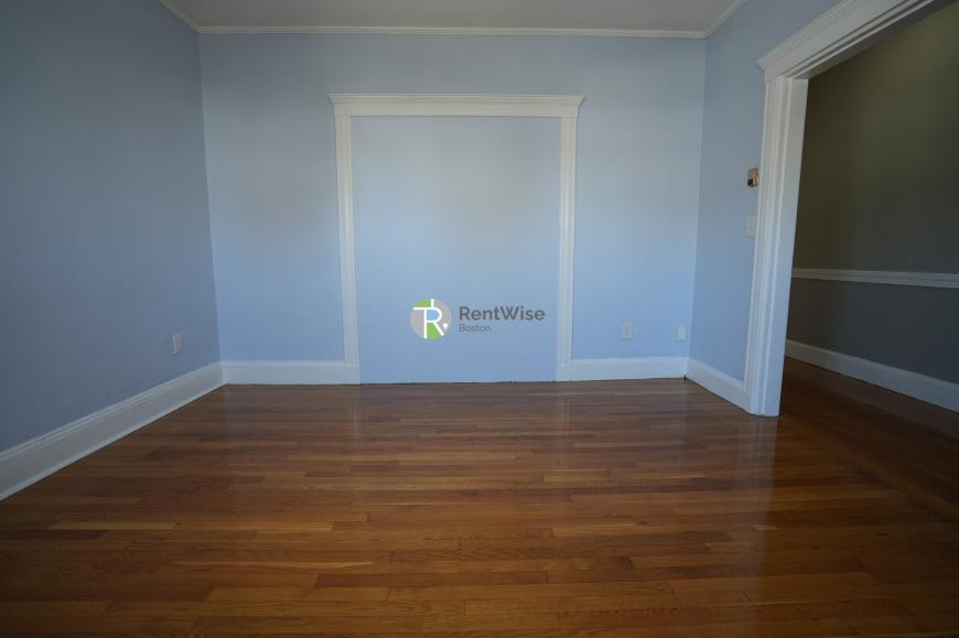 129 Draper St. – photo 3
