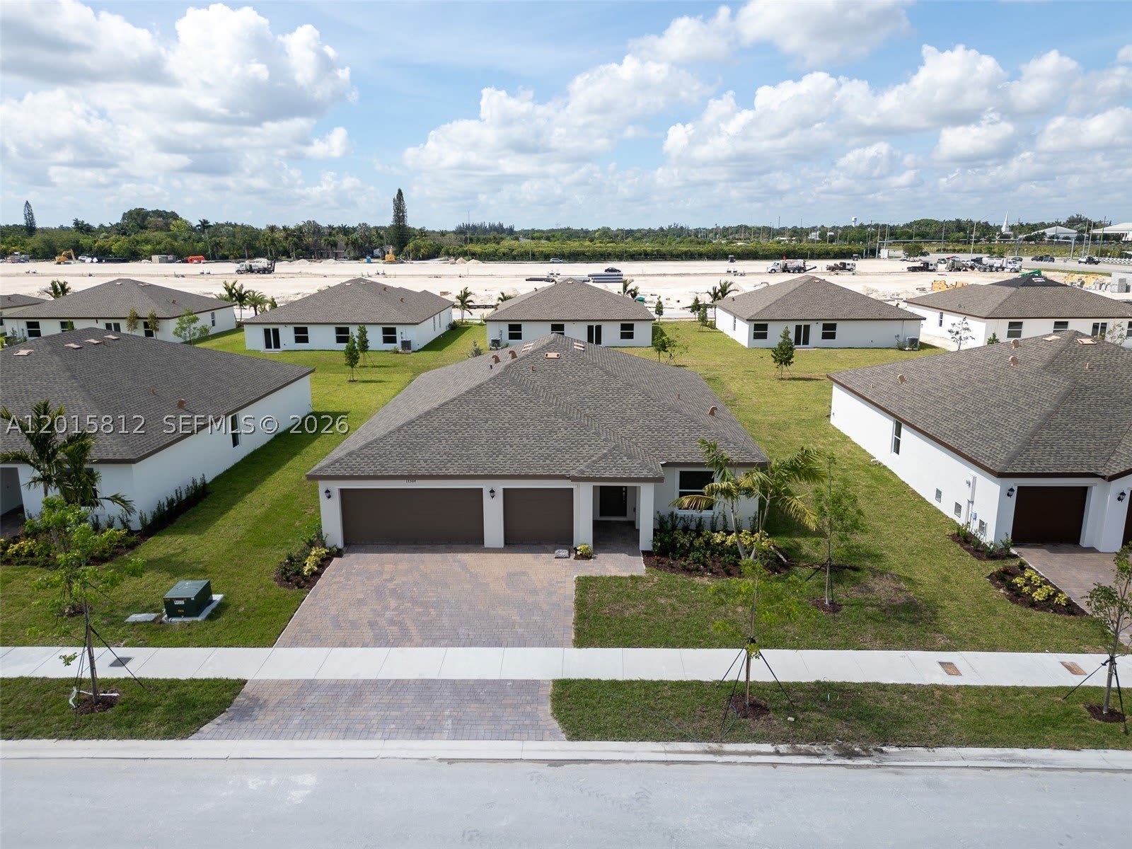 17564 SW 285th St – photo 1