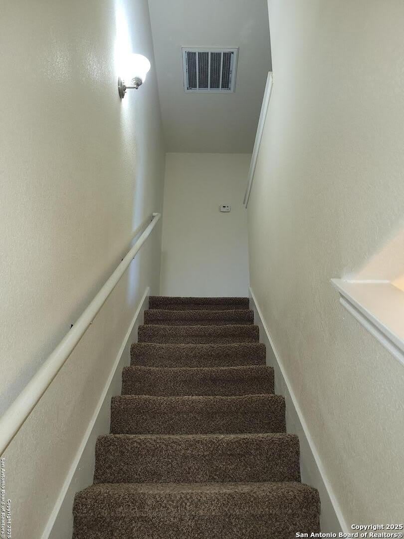 4815 Appleseed Ct – photo 4