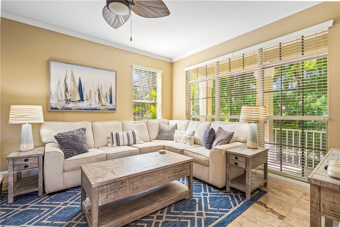 8705 Palm Tree Lane – photo 1