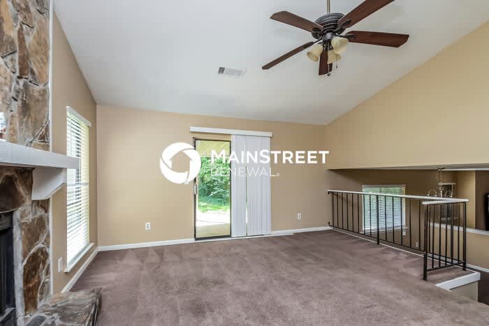 337 Windsor Walk Southeast – photo 4