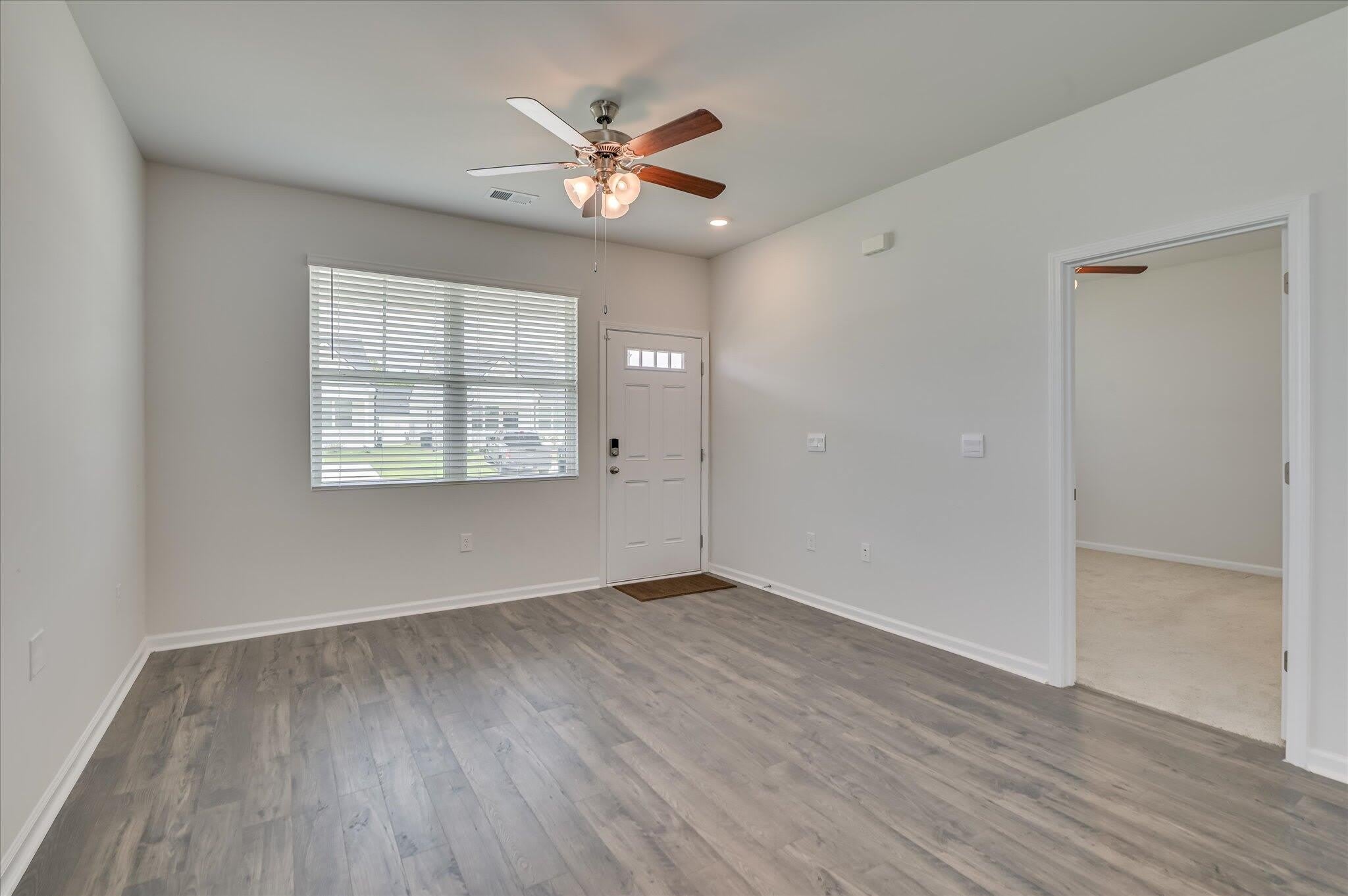 842 Feldspar Manor – photo 4