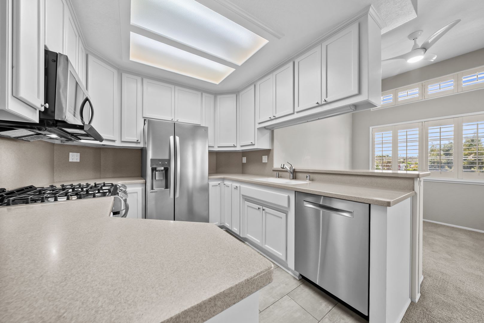521 Arbor Dr, Unit 203 – photo 4