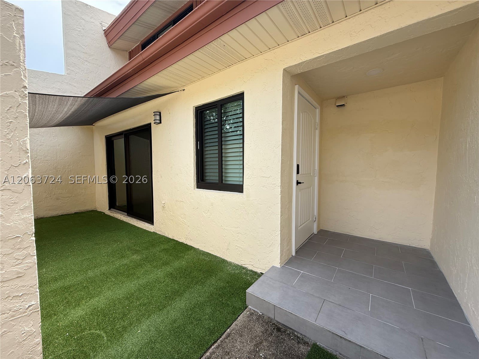 10672 SW 79th Ter – photo 1